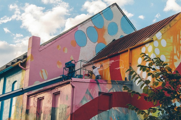 Washington-D.C.-Graffiti-Covered-Church-by-Hense-3